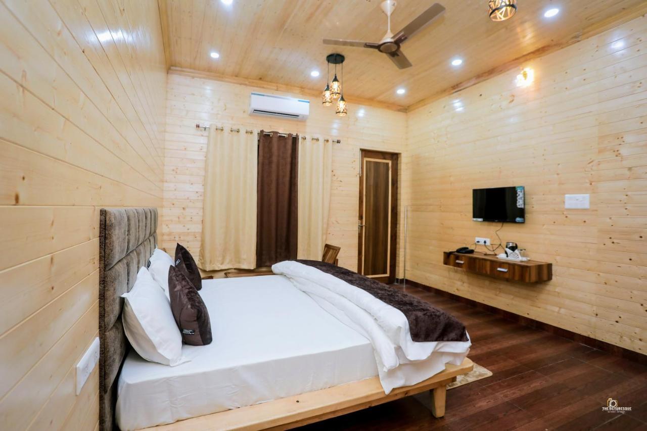Suryoday Resort ลันส์โดว์นี ภายนอก รูปภาพ