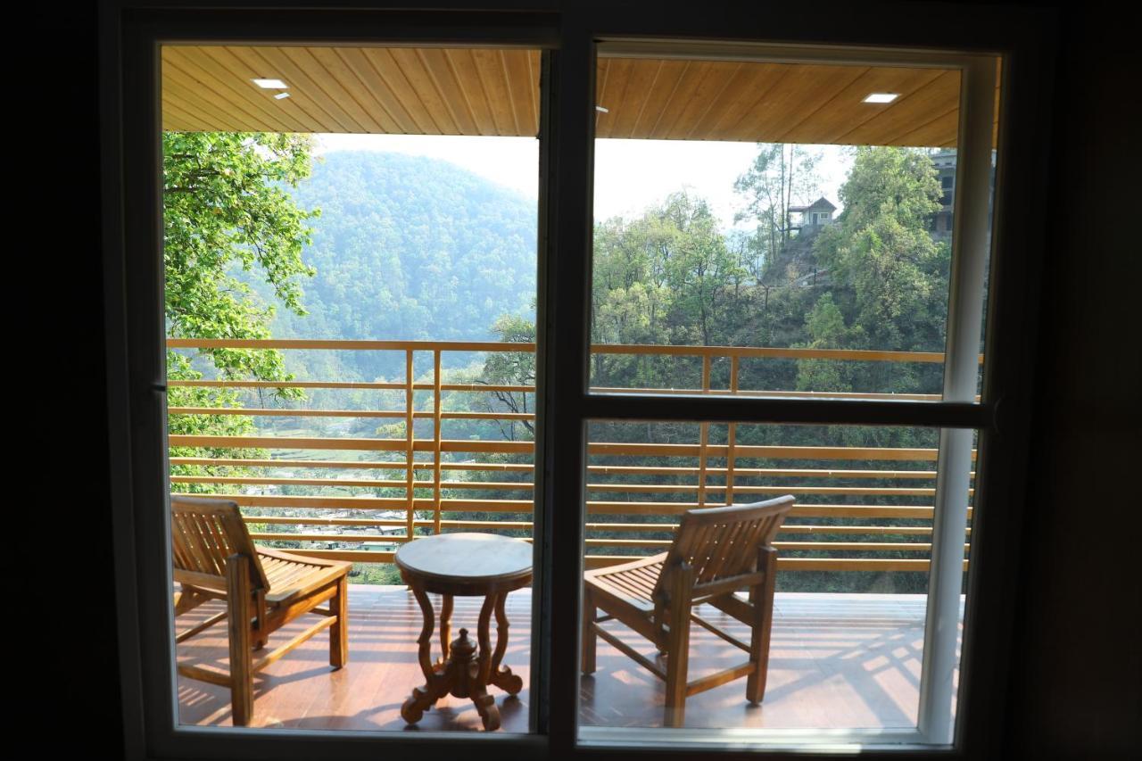 Suryoday Resort ลันส์โดว์นี ภายนอก รูปภาพ