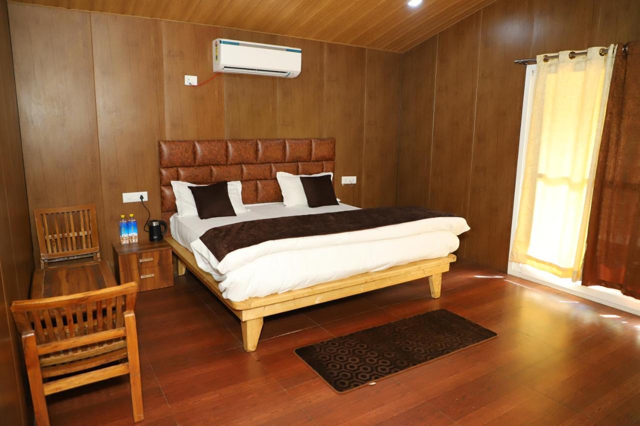 Suryoday Resort ลันส์โดว์นี ภายนอก รูปภาพ