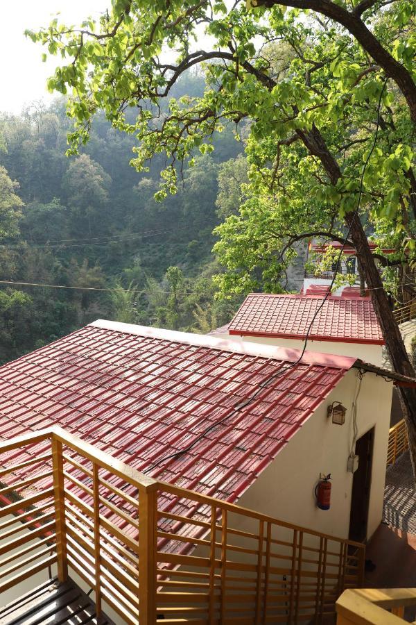 Suryoday Resort ลันส์โดว์นี ภายนอก รูปภาพ