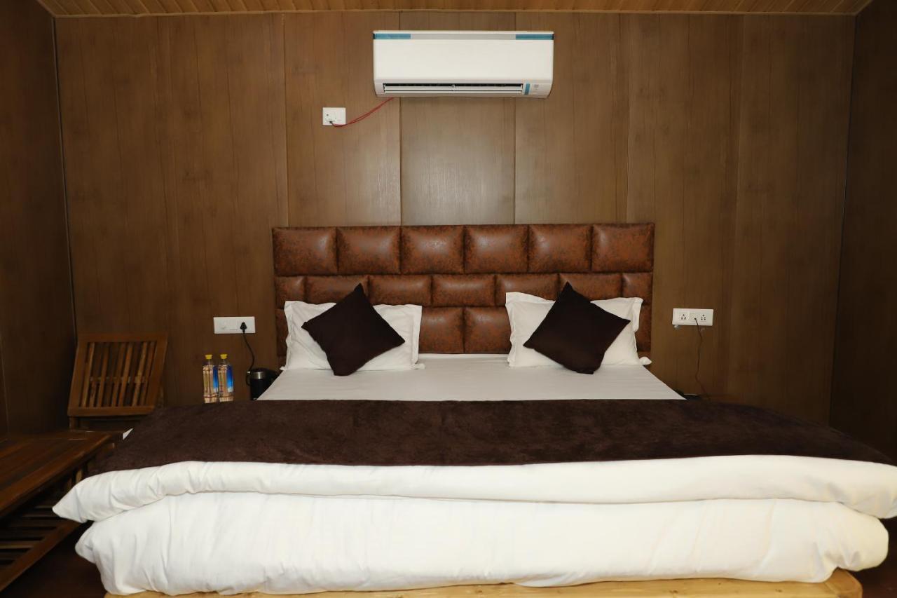 Suryoday Resort ลันส์โดว์นี ภายนอก รูปภาพ